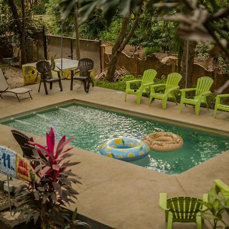 Casa Pura Vida Surf Hostel - Tamarindo Costa Rica מראה חיצוני תמונה