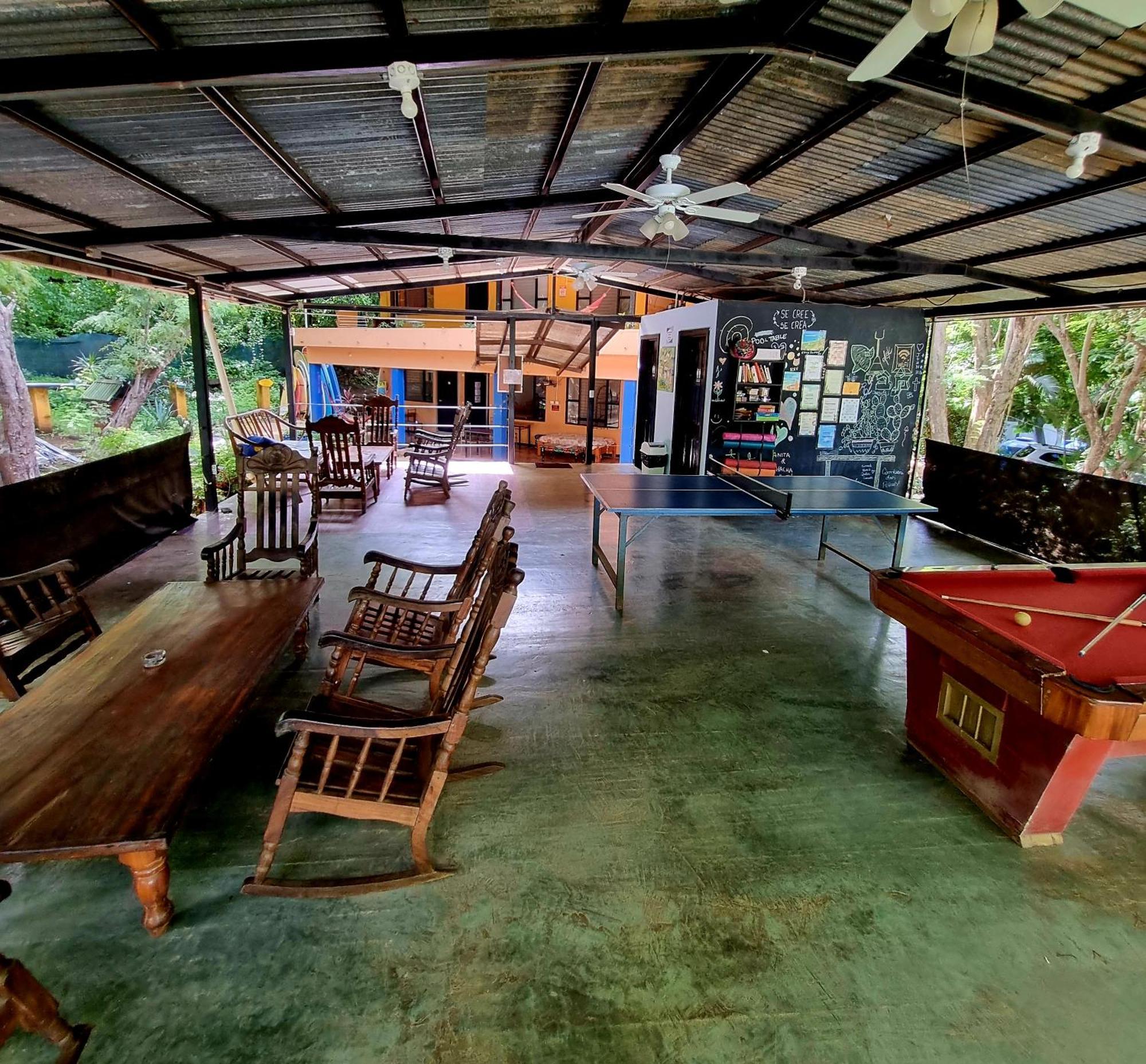 Casa Pura Vida Surf Hostel - Tamarindo Costa Rica מראה חיצוני תמונה