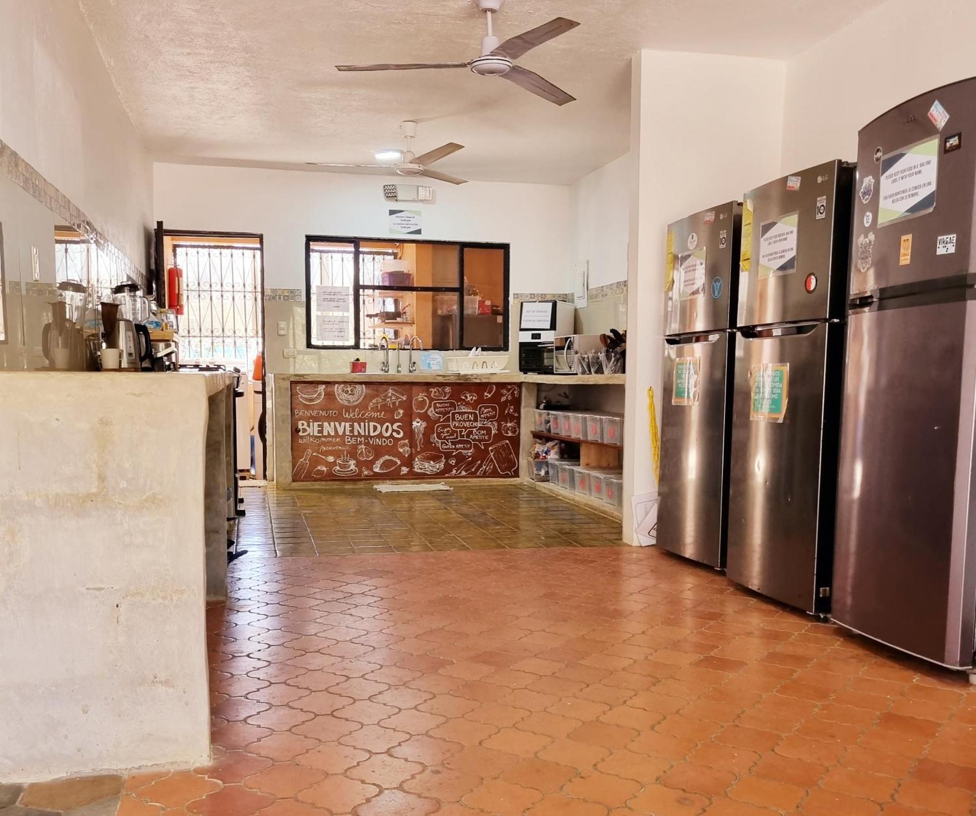Casa Pura Vida Surf Hostel - Tamarindo Costa Rica מראה חיצוני תמונה
